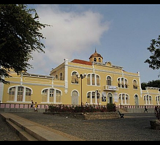 XI Congresso da Associação Internacional de Lusitanistas promove mesa de escritores caboverdianos